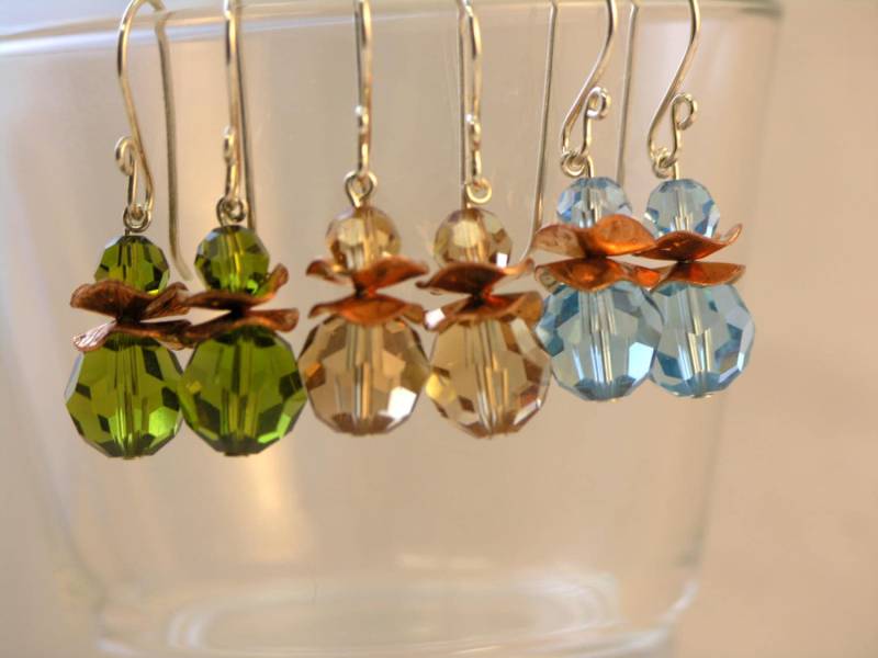 Lizzy - Swarovski Kristall Ohrringe, Hand Geschmiedet Kupfer Florrette, Sterling Silber Ohr Drähte, Kostenloser Versand von CrystalWaveDesigns