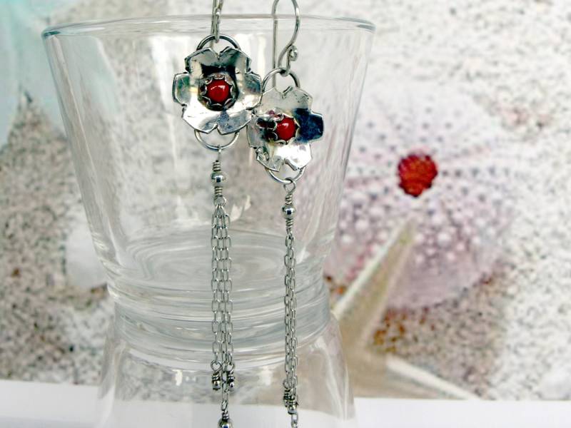 Zoey - Silber Festplatten, Sterling Kette, Rugxa Koralle Cabochon, Ohr Drähte, Kostenloser Versand Zoey - Silber Festplatten, Sterling Kette, Rugxa Koralle Cabochon, Ohr Drähte, Kostenloser Versand von CrystalWaveDesigns