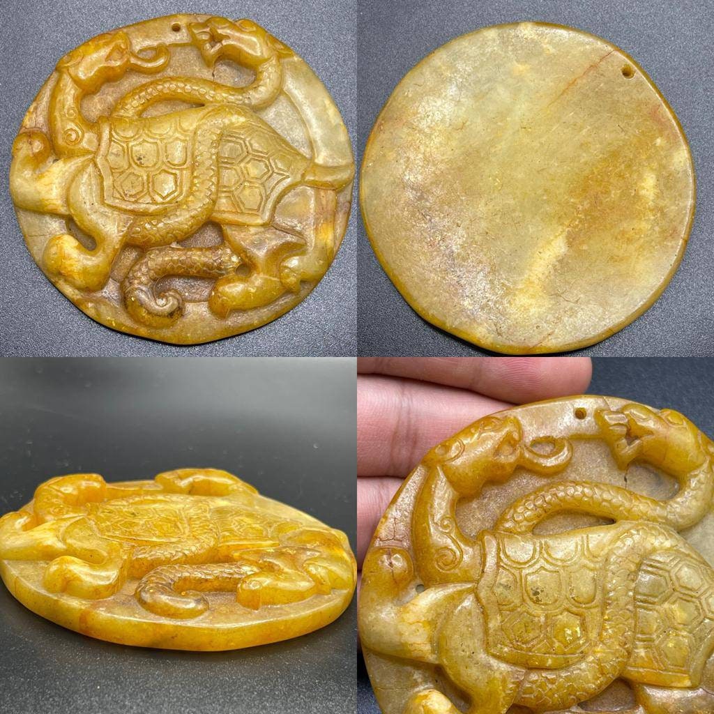 Uraltes Chiness Tang Dynasty Natürlicher Alter Jade Stein 2 Drache Gravur Siegel Fliesen Tablett von CrystalballStore