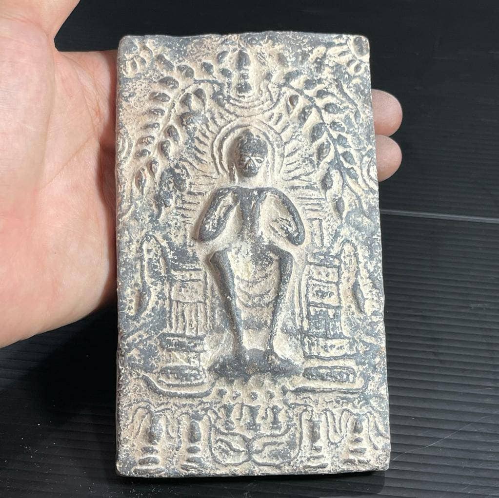 Wundervolles Seltenes Antikes Altes Keramik Lot Budha Gandhara, Das Figuren Großes Fliesenrelief Darstellt von CrystalballStore