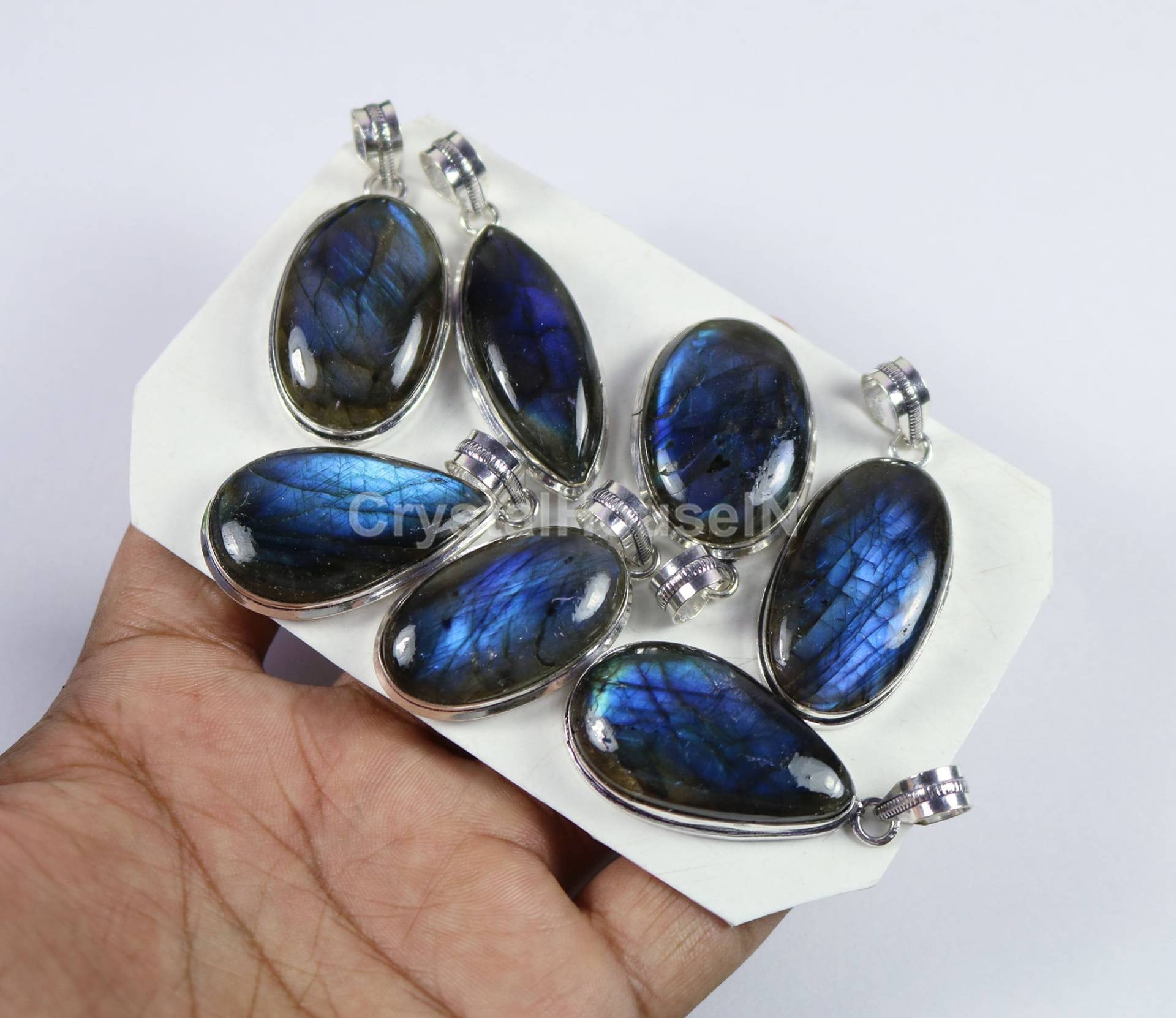 Natürliche Blaue Labradorit Edelstein Silber Überzogene Anhänger, Blitz Edelstein-Halskette Designer-Anhänger Für Schmuck Natürliche Blaue Labradorit Edelstein Silber Überzogene Anhänger, Blitz Edelstein-Halskette Designer-Anhänger Für Schmuck von Crystalgems2020