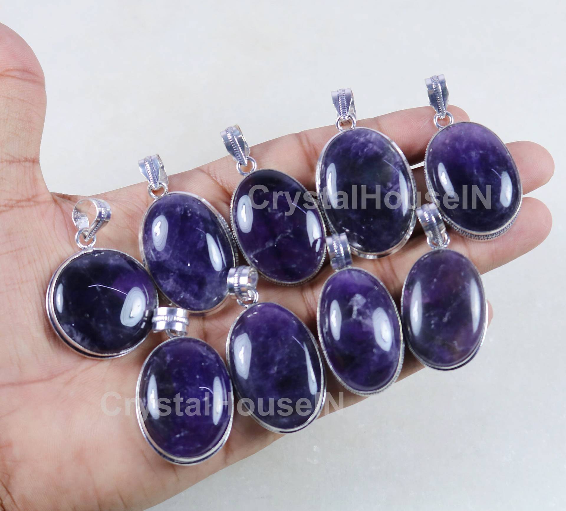 Schönes Ankommen Natürlicher Lila Amethyst Edelstein Versilbert Anhänger, Mix Form & Größe Halskette Anhänger Schmuck Schönes Ankommen Natürlicher Lila Amethyst Edelstein Versilbert Anhänger, Mix Form & Größe Halskette Anhänger Schmuck von Crystalgems2020