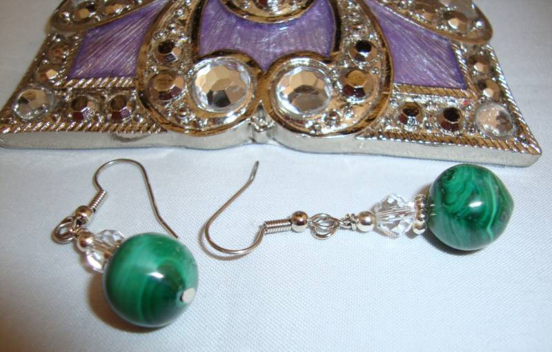 Grünen Malachit Und Kristall Ohrringe Für Gepiercte Ohren Grünen Malachit Und Kristall Ohrringe Für Gepiercte Ohren von CrystalsbyGail