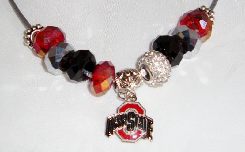 Ohio State Halskette Ohio State Halskette von CrystalsbyGail