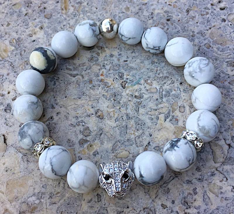Weiße Howlite Stein Perlen Armband, Kristall Leopard Kopf, Weiß Türkis Schmuck, Herren Oder Frauen Große Katze, Tiger Weiße Howlite Stein Perlen Armband, Kristall Leopard Kopf, Weiß Türkis Schmuck, Herren Oder Frauen Große Katze, Tiger von CsDezigns