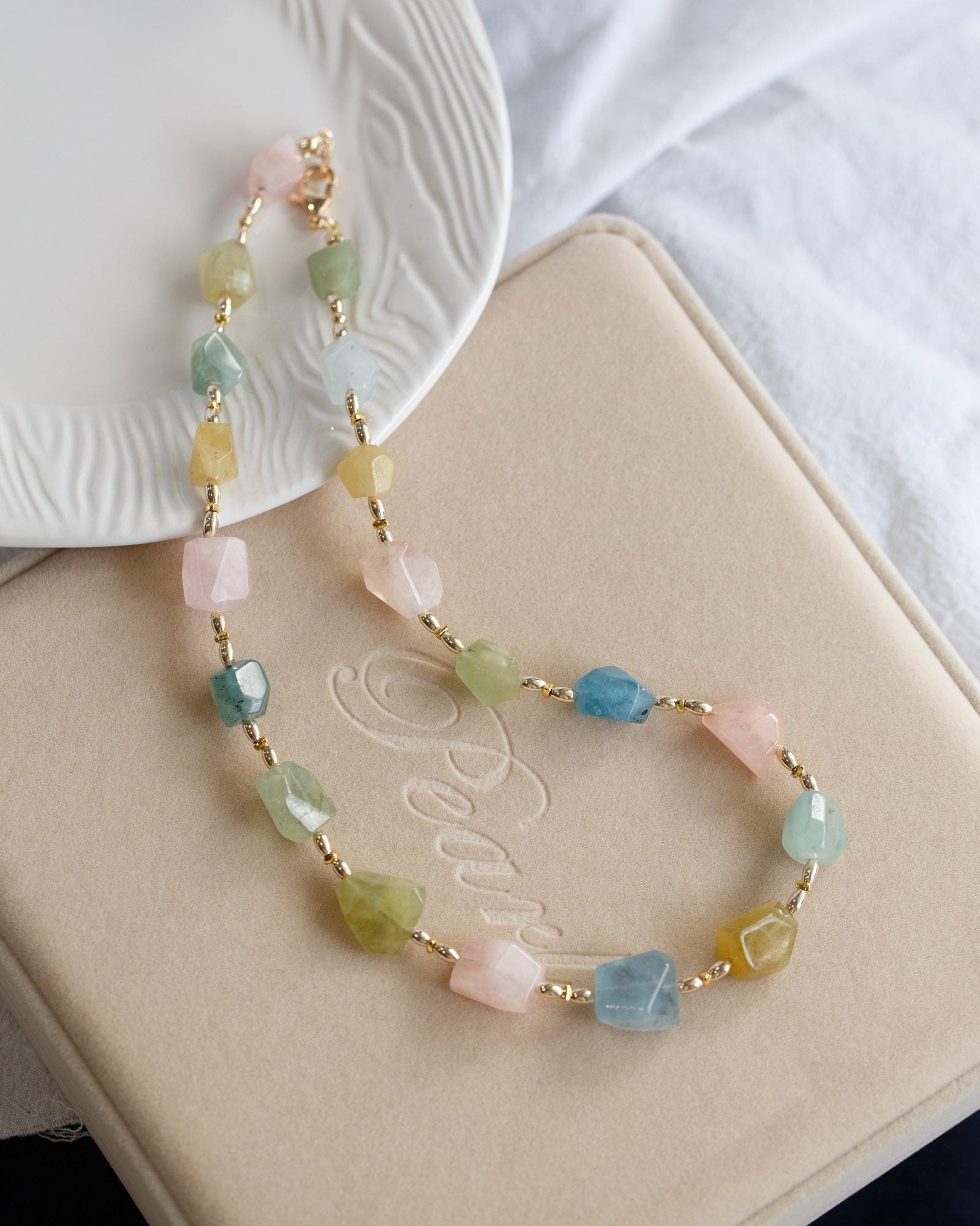 Adelaide Morganit Beryll Aquamarin Halskette Adelaide Morganit Beryll Aquamarin Halskette von CubicJewels