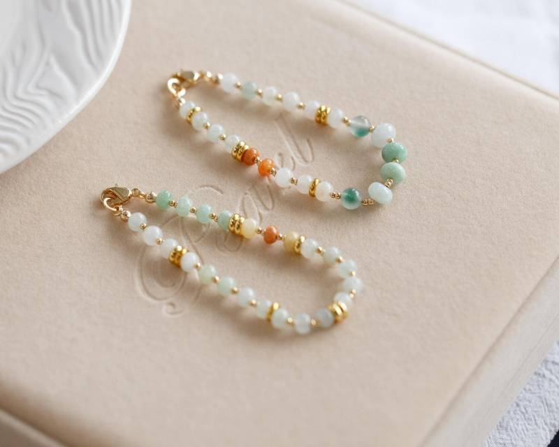 Sabinna Burmese Typ A Jadeit Armband - Multi Farbe Feicui von CubicJewels