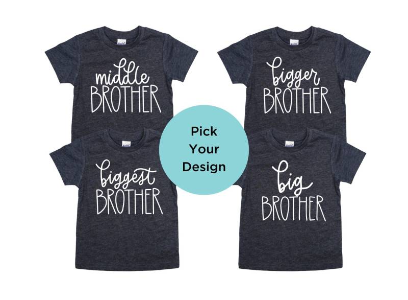 Big Brother T-Shirt/Meliert Marine, Schrift, Weiss Großer Bruder Ansage, Mittlerer, Größer, Größter von CuddleSleepDream