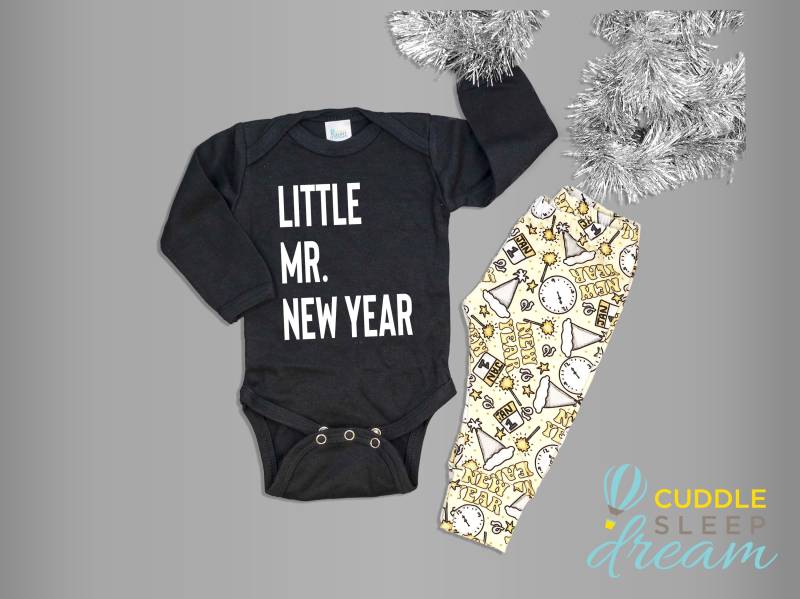 Kleiner Mr. Neujahr. Baby Jungen Neujahr Outfit. Meine 1.silvester Kleidung. Erstes Neues Jahr. Schwarz Und Gold. Baby-Neujahr. Neugeborene von CuddleSleepDream