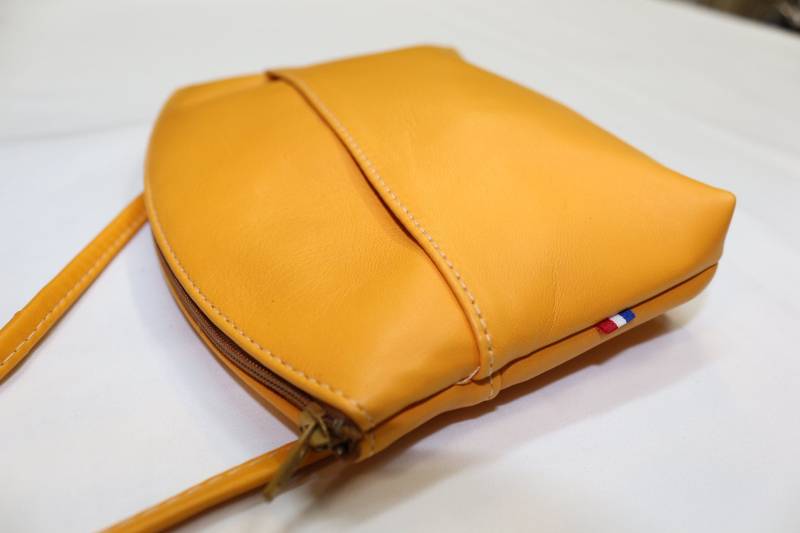 Umhängetasche Aus Echtem Lammleder von CuirHolic