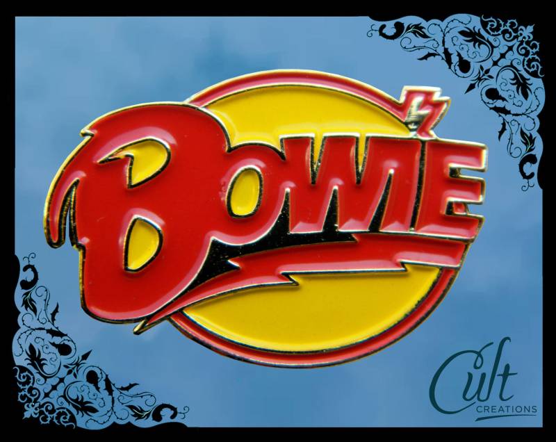 David Bowie Metall Und Emaille Pin Badge Pins Free Uk Post von CultCreation
