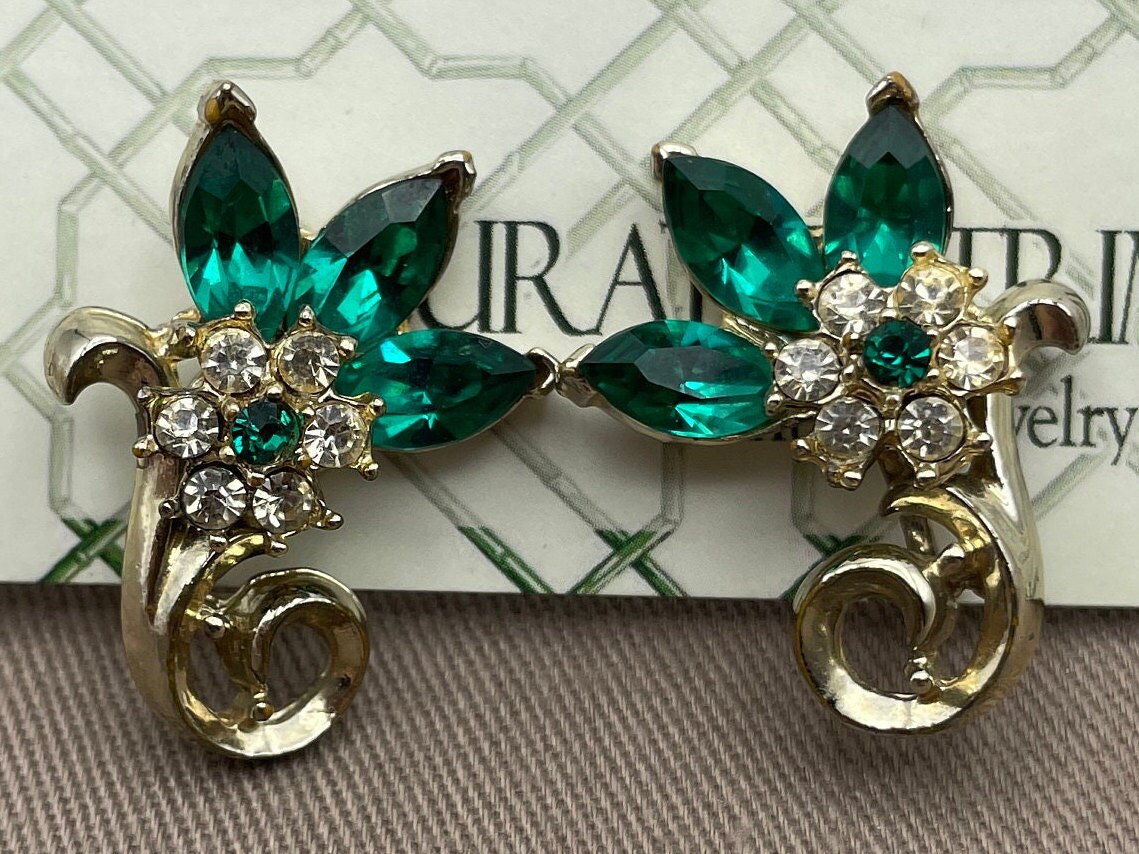 Vintage Smaragd Coro Ohrclips - Statement Ohrringe Vintage Smaragd Coro Ohrclips - Statement Ohrringe von CuratedTrimmings