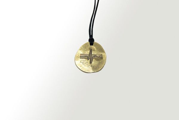 Curió Dobrão Curió Messing Halsband Ø32 verschiedene Designs (Necklace) von Curió Dobrão