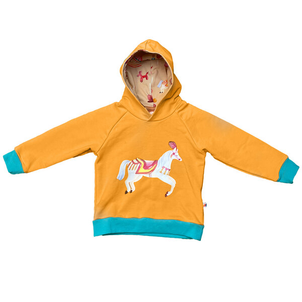 Curious Stories Hoodie für Kinder aus Bio-Baumwolle "Jahrmarkt" von Curious Stories