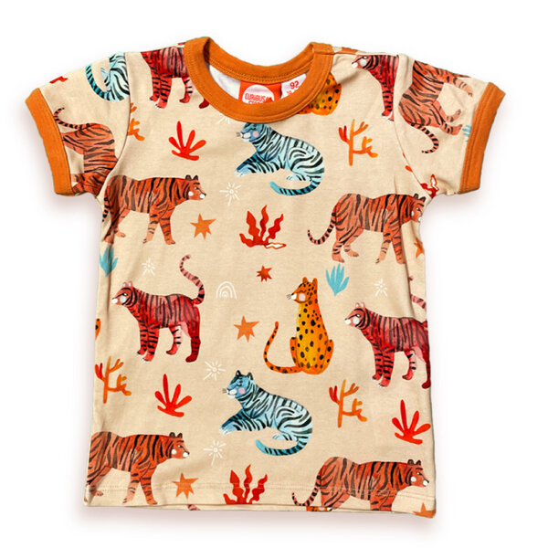 Curious Stories T-shirt für Kinder aus Bio-Baumwolle mit dem coolen Tiger Print von Curious Stories