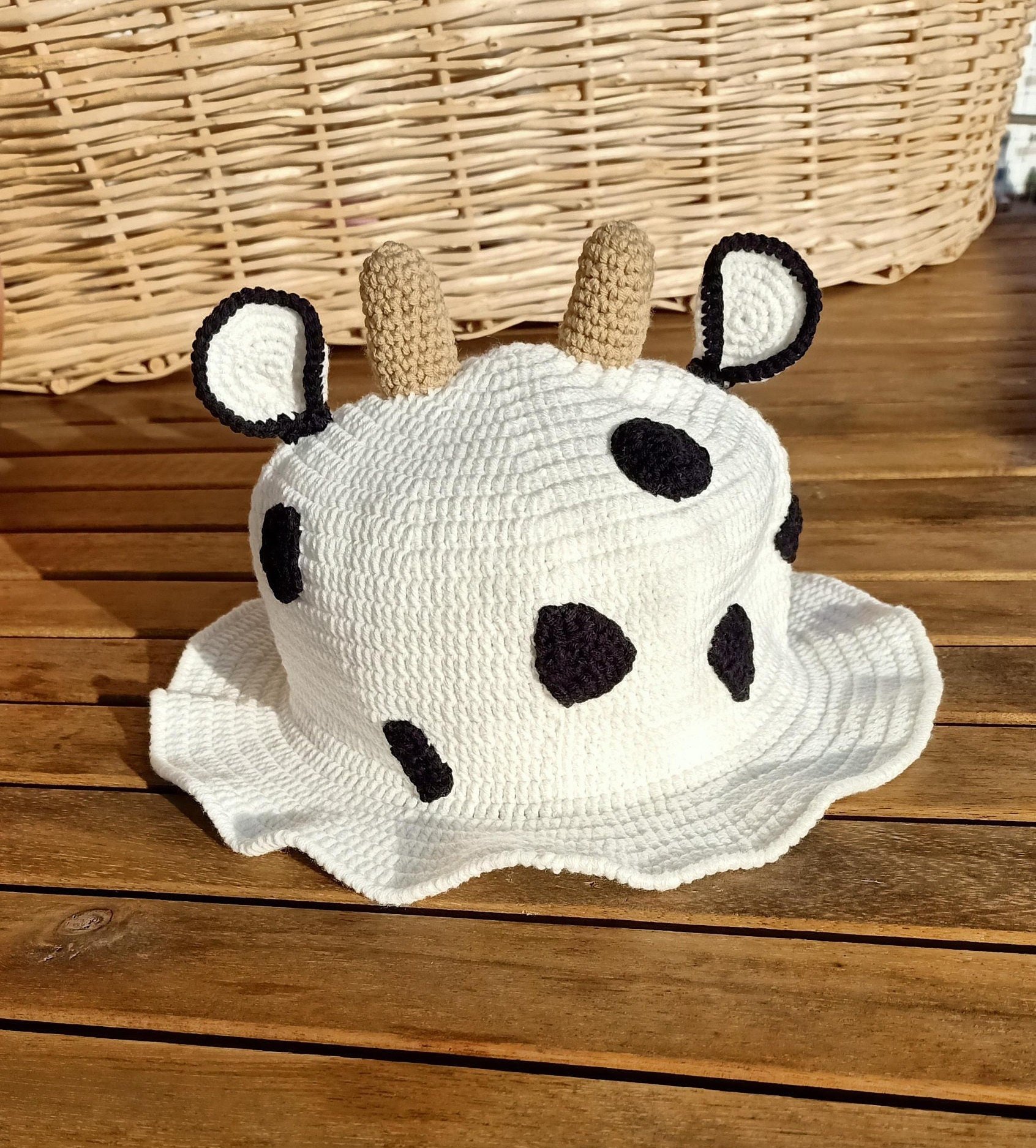 Halloween Geschenk Für Kinder, Kuh Eimer Hut, Häkeln Gestrickte Totoro Fuchs Trending Hut von CuriousKidsShop