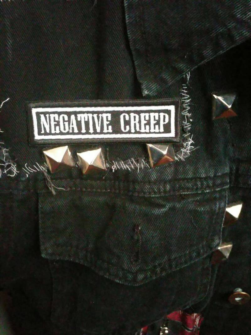 Negativer Creep Aufnäher. Aufnäher Zum Aufbügeln Oder Aufnähen. Schwarz Und Weiß. Nirvana Inspiriert. . Nirvana. Nirvana Bleicht. Drohne von Custom69