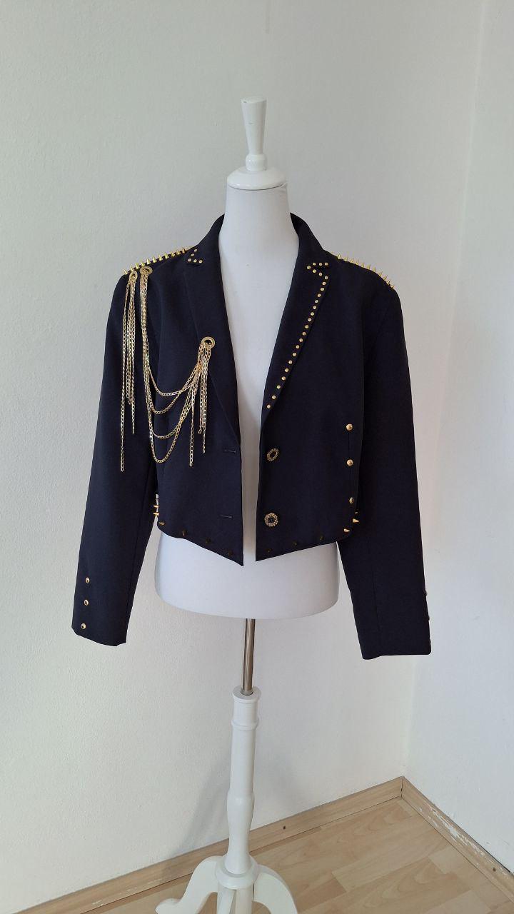Women's Cropped Blazer With Gold Spikes & Chains - Edgy Couture Jacket By Alla Kovtun Statement Punk Rock Fashion von AllaKovtun