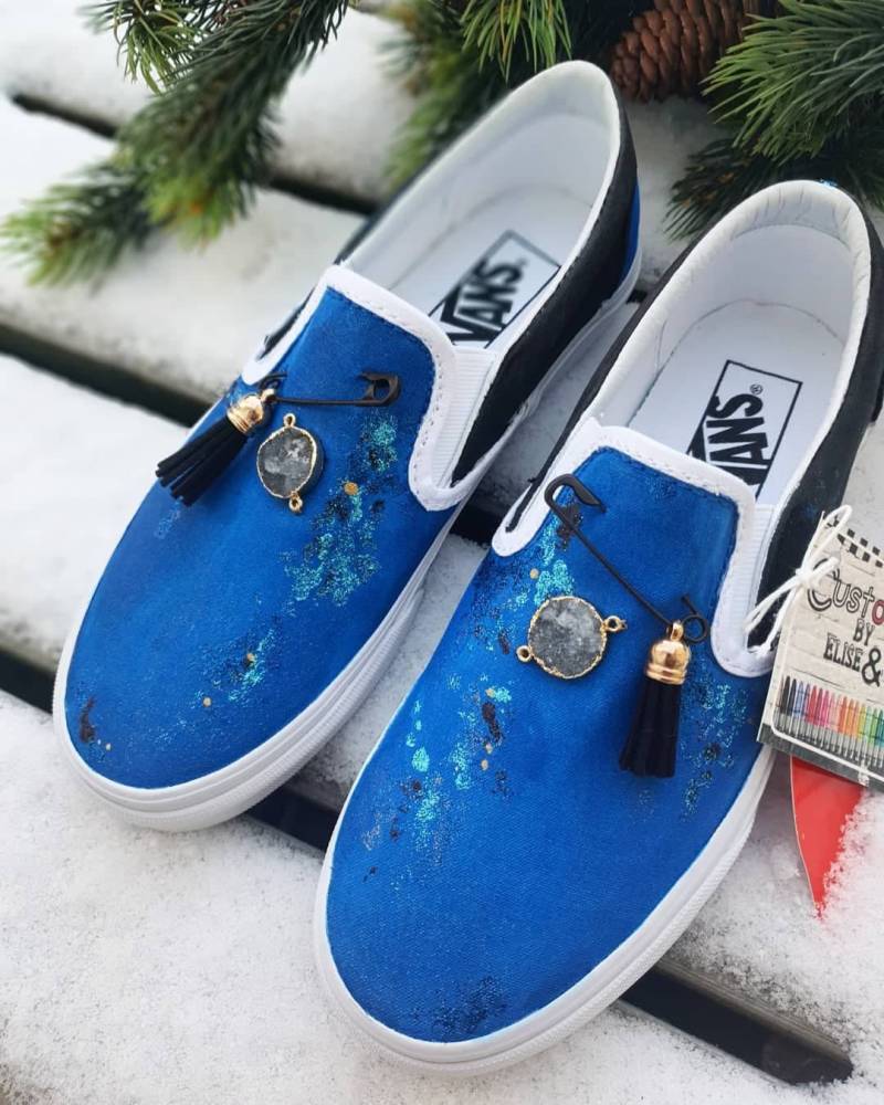 Benutzerdefinierte Glanz Vans Slip Auf Turnschuhe Benutzerdefinierte Glanz Vans Slip Auf Turnschuhe von CustomByEliseHelen