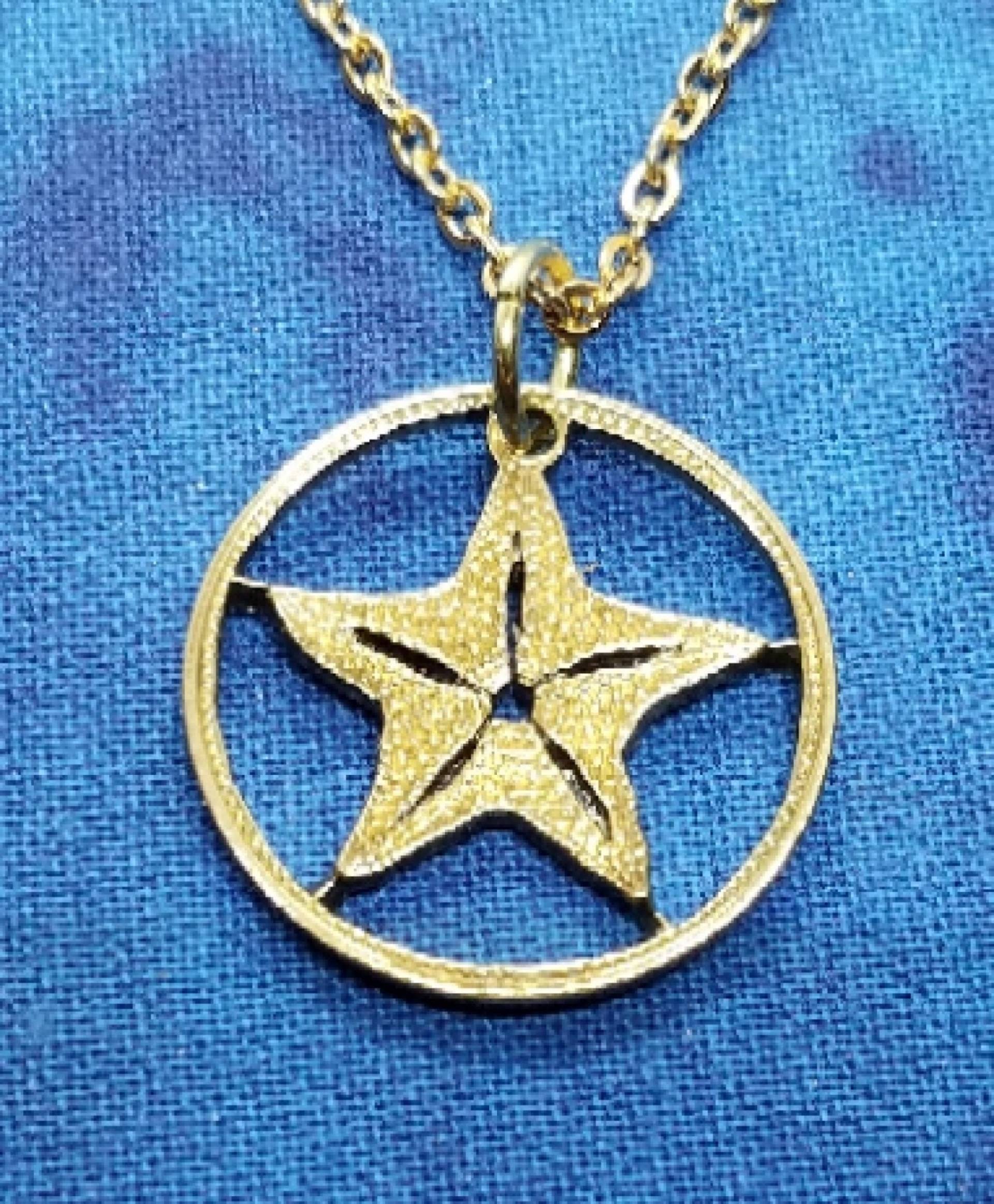 Seestern Anhänger, Bahama Penny, Cut Coin Schmuck, Strand Halskette, Handwerker Handgemachter Boho Schmuck Seestern Anhänger, Bahama Penny, Cut Coin Schmuck, Strand Halskette, Handwerker Handgemachter Boho Schmuck von CustomCoinCutter