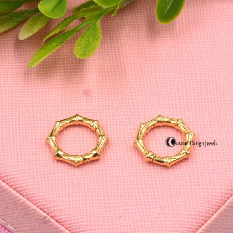 14K Gelbgold Bambus-Form-Druckverschluss, Bambus-Charm-Halter, Enhancer-Charm-Halter, Verbindungsglied-Schloss, Runder Druckverschluss, Massiver von CustomDesignJewels