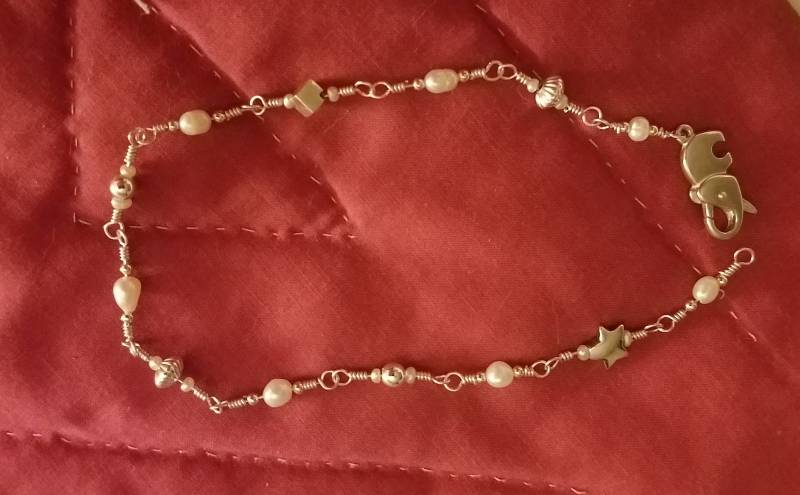 Fußkettchen - Sterling Silber Und Süßwasserperlen von CustomGemsbyMaggie