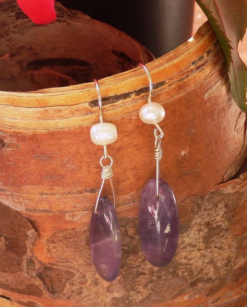 Süßwasserperlen Und Amethyst Ohrringe von CustomGemsbyMaggie
