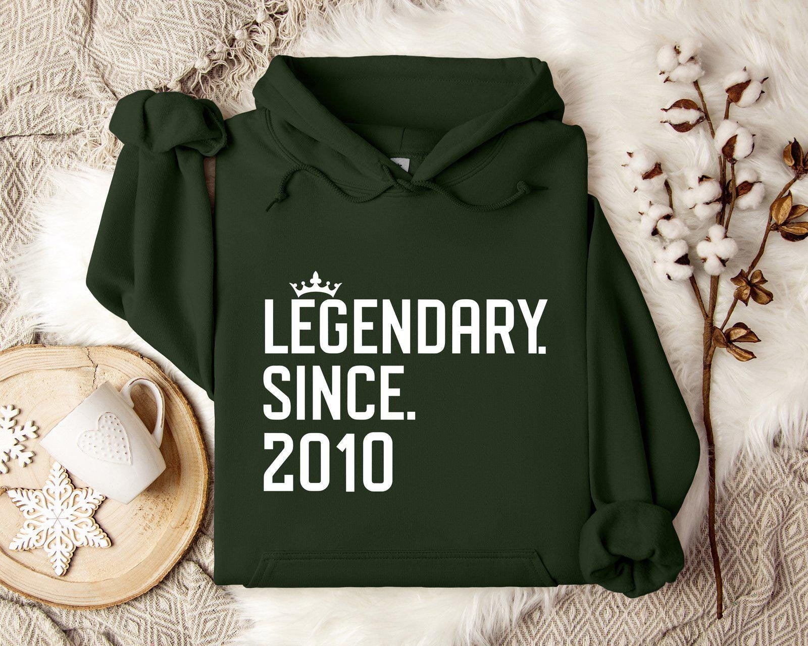 15Th Birthday Hoodie, Legendary Since 2010 Best 15 Years Old Sweatshirt, Funny Fifteenth Gift Ideas 15Th Birthday Hoodie, Legendary Since 2010 Best 15 Years Old Sweatshirt, Funny Fifteenth Gift Ideas von CustomGiftFairy