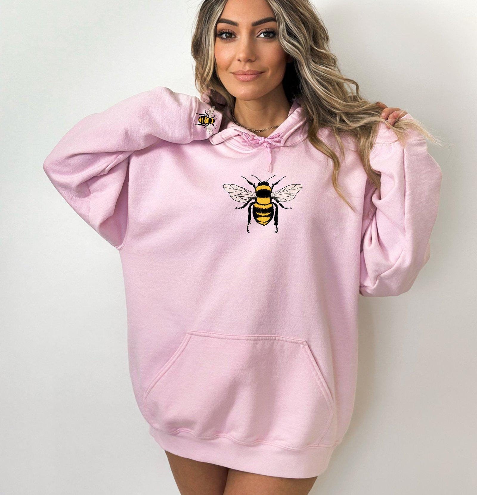 Bumble Bee Hoodie, Honey Beekeeping Natural Lover Hoodiet, Animal Nature Gift von CustomGiftFairy