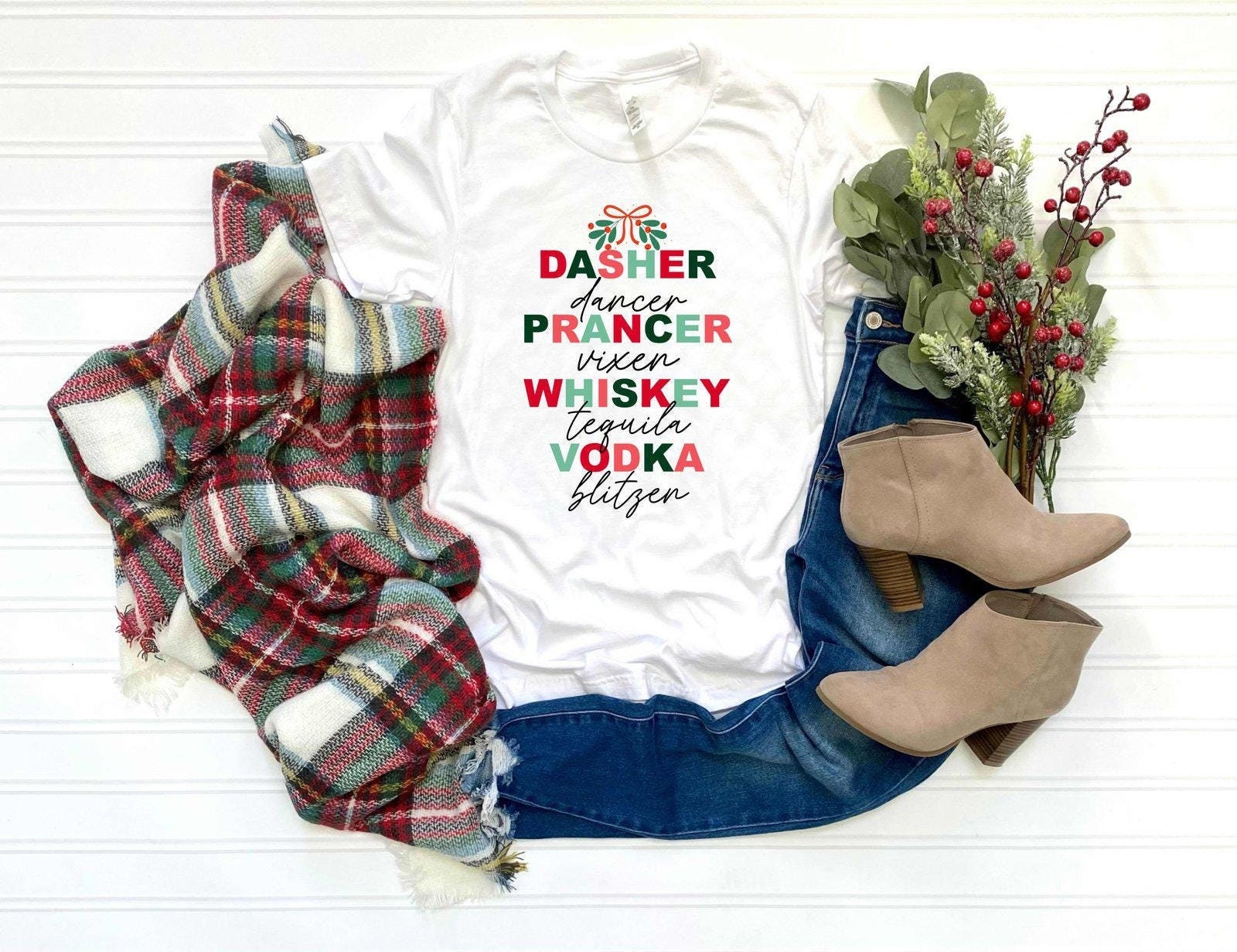 Drinking Christmas T-Shirt, Party Shirt, Dasher Dancer Prancer Vixen Moscato Vodka Tequila Blitzen Funny Shirt von CustomGiftFairy