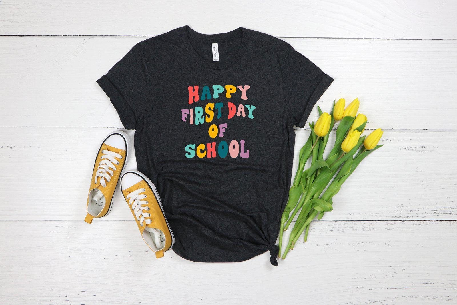 Hello First Day Of School Shirt, Teacher Happy Life Shirts, 1st Shirt Hello First Day Of School Shirt, Teacher Happy Life Shirts, 1st Shirt von CustomGiftFairy