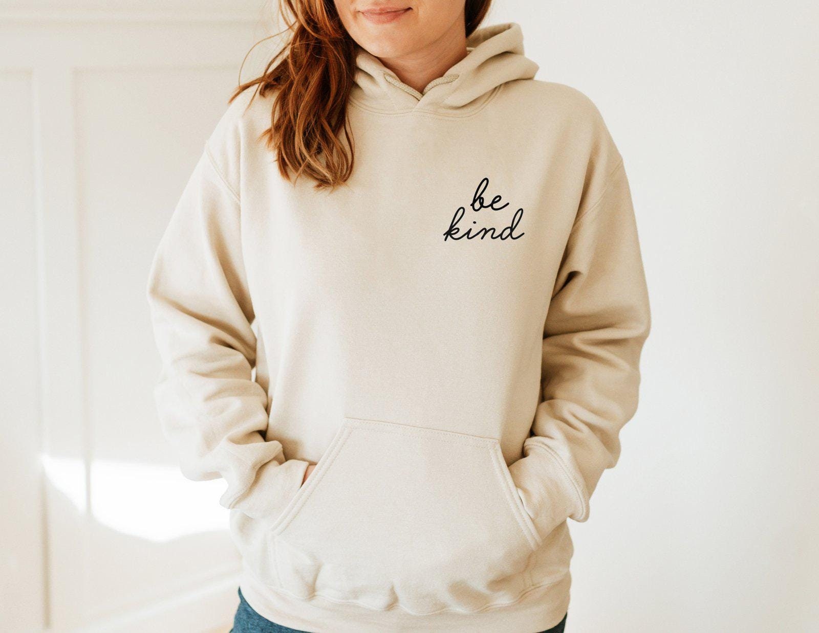 Positivity Quote Hoodie, Positive Vibes Womens Be Kind Minimalist Pocket Inspirational Hoodie Positivity Quote Hoodie, Positive Vibes Womens Be Kind Minimalist Pocket Inspirational Hoodie von CustomGiftFairy