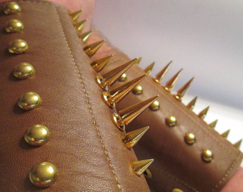 1 Paar Drachen Wirbelsäule Versetzt Tan Leder Handschuhe Herrengröße von CustomRockAndPunk