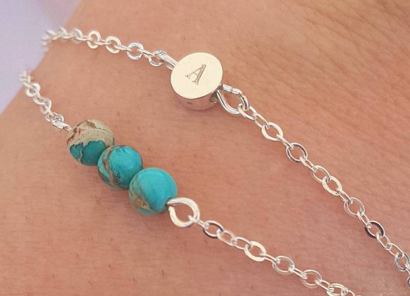 Personalisierte Armband Versilbert Natürliche Türkis Gravierte Anfangsgeschenk Für Mama Muttertag Valentinstag von CustomisedTreats