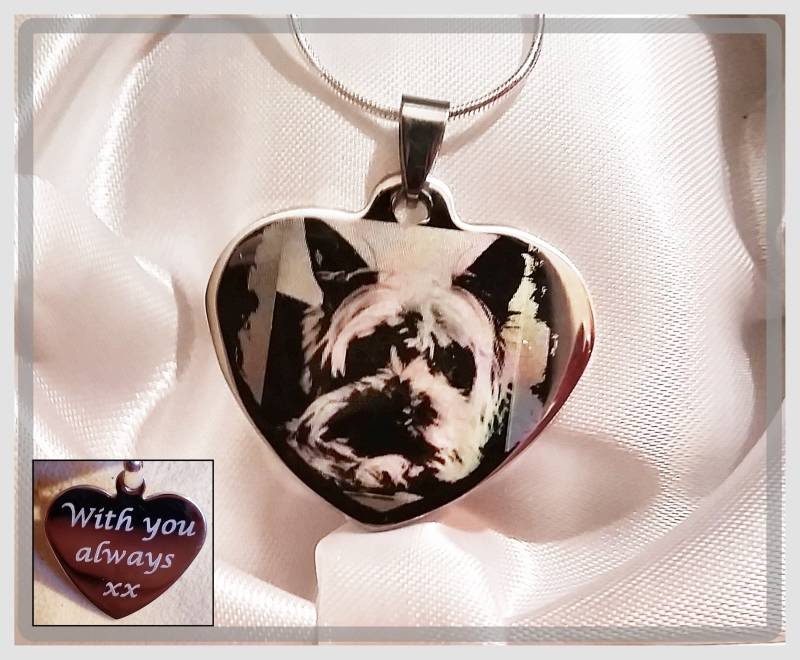 Personalisierte Foto + Text Halskette, Personalisierter Herzanhänger, Benutzerdefinierte Halskette Pferd, Gravierte Hundehalskette, Katzenhalskette von CustomisedTreats
