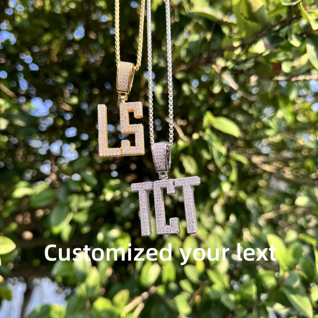 Small - Sized Regular Script Custom Letter Necklace Exquisite & Brilliant, New Interpretation Of Exclusive Personality von CustomityStudio