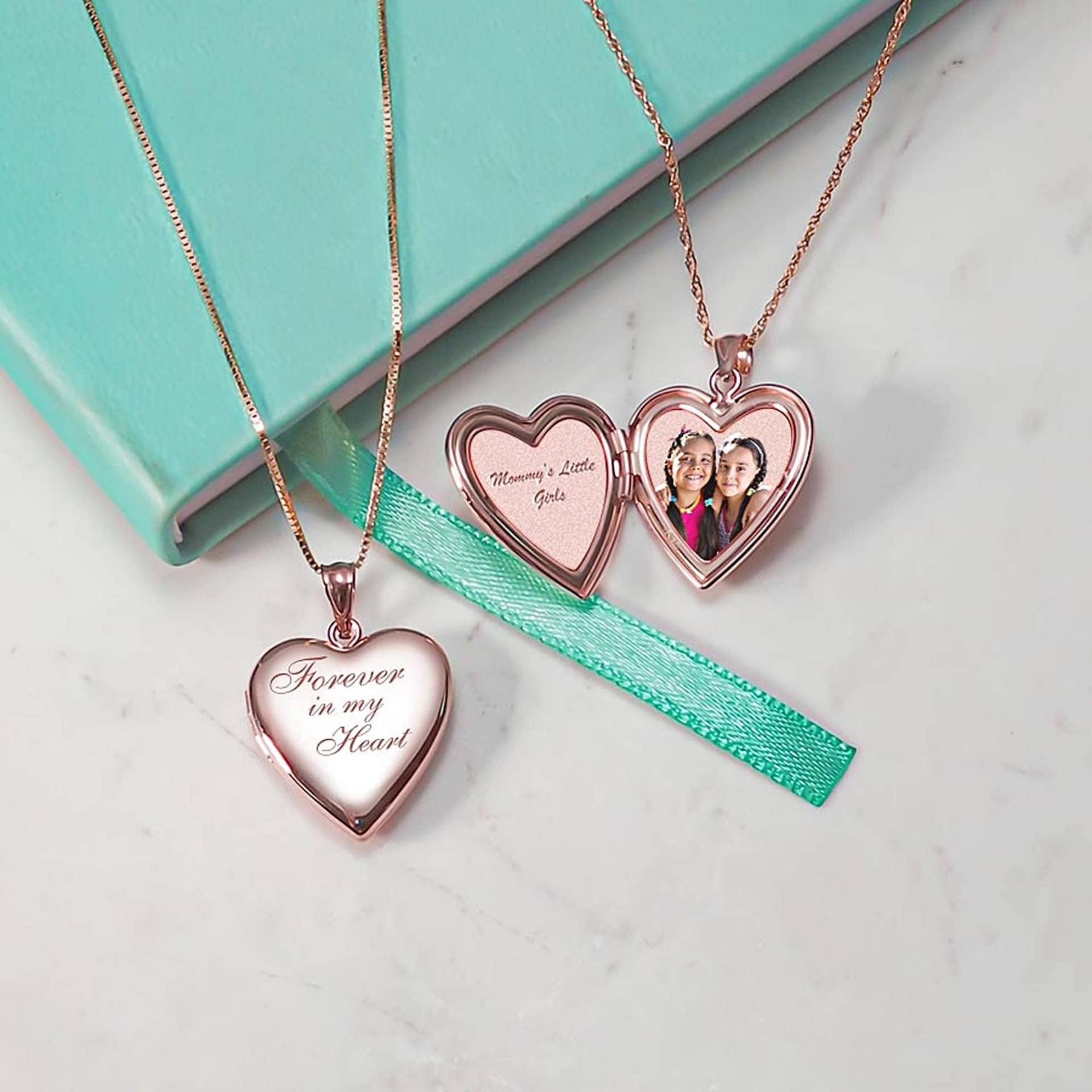 Rose Gold ""Forever in My Heart"" Herz Medaillon von CustomizeTheCharms