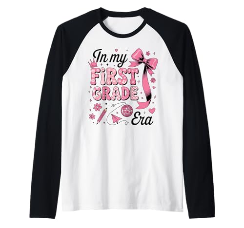 In meiner ersten Klasse: Coquette Bow Back to School Girls Raglan von Cute Coquette Bow First Grade Back to School Gifts
