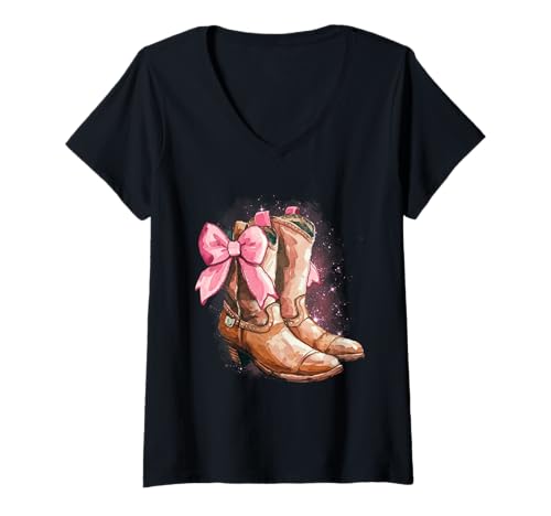 Damen Coquette Cowgirl Boots with Pink Bows Coquette T-Shirt mit V-Ausschnitt Damen Coquette Cowgirl Boots with Pink Bows Coquette T-Shirt mit V-Ausschnitt von Cute Cowgirl Boots Hats Western Apparel