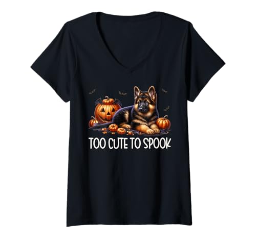 Damen Halloween German Shepherd Puppy is Too Cute to Spook T-Shirt mit V-Ausschnitt Damen Halloween German Shepherd Puppy is Too Cute to Spook T-Shirt mit V-Ausschnitt von Cute German Shepherd Gifts For Halloween Lovers