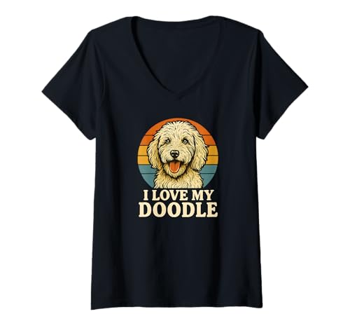 Damen Labradoodle-Hund, Vintage-Stil, I Love My Doodle T-Shirt mit V-Ausschnitt von Cute Labradoodle themed Gift Items