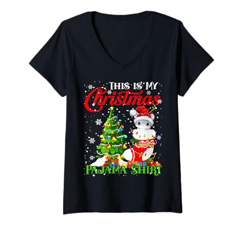 Damen This is My Christmas Pajama Shirt Chinchilla In Xmas Sock T-Shirt mit V-Ausschnitt von Cute Santa Chinchilla In Christmas Sock Xmas Light
