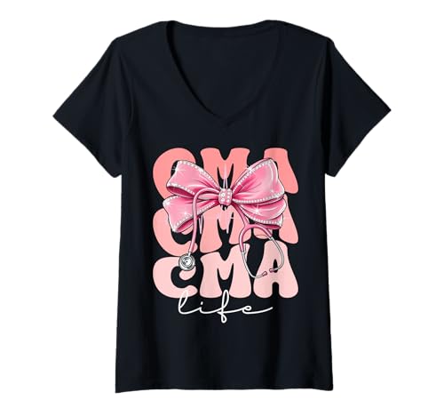 Damen CMA Life Week Day for Women Pink Coquette Bow Stethoskop T-Shirt mit V-Ausschnitt Damen CMA Life Week Day for Women Pink Coquette Bow Stethoskop T-Shirt mit V-Ausschnitt von Cute and Funny Groovy Coquette CMA Life