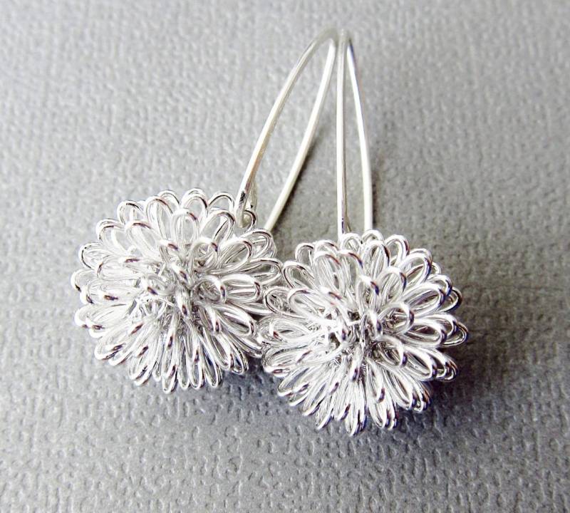 Silber Ohrringe, Dhalia Wire Ball Auf Sterling Lange Ohrhaken - Blumen Moderne Schmuck Silber Ohrringe, Dhalia Wire Ball Auf Sterling Lange Ohrhaken - Blumen Moderne Schmuck von CuteJewels