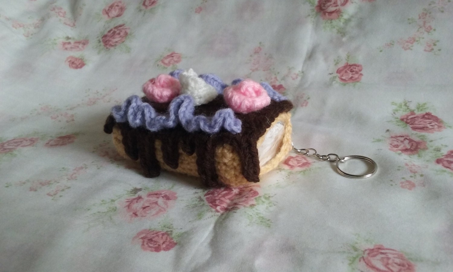 Papierrollenhalter Kuchen Tasche Häkeln/Gewebe Gemütlich Reiseetui Gehäkelte Papierrollenhalter Kuchen Tasche Häkeln/Gewebe Gemütlich Reiseetui Gehäkelte von CuteLilCrochet