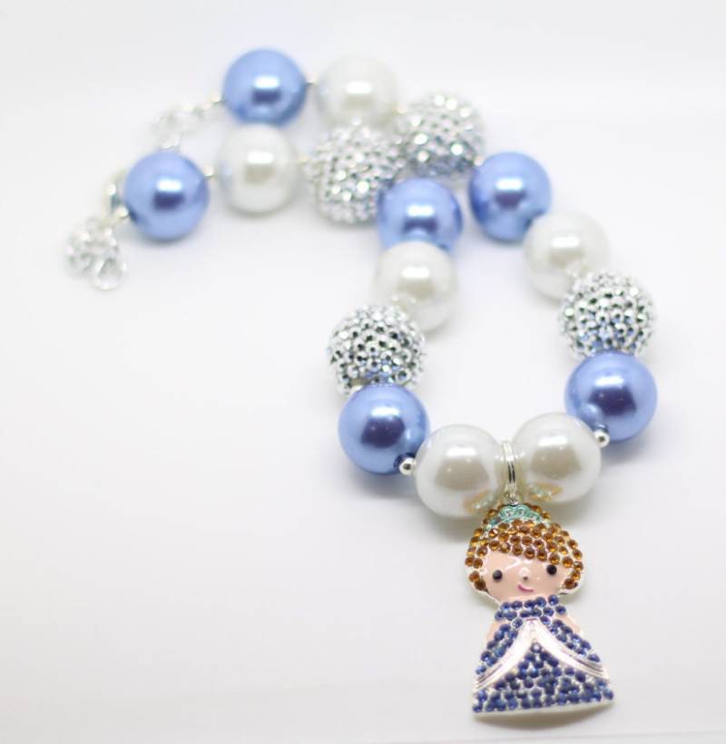 Aschenputtel Halskette, Bubblegum Geburtstag Prinzessin Halskette von CutieCoutureCo