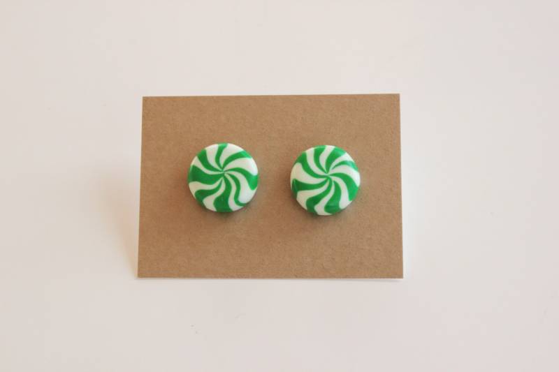 Handgemachte Pfefferminzbonbons Ohrringe Handgemachte Pfefferminzbonbons Ohrringe von CutieJewelries