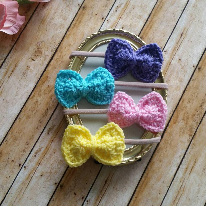 Baby Stirnband, Mädchen Schleife Säugling Haarband, Gehäkeltes Gelb von CutieOutfitsbyBelle