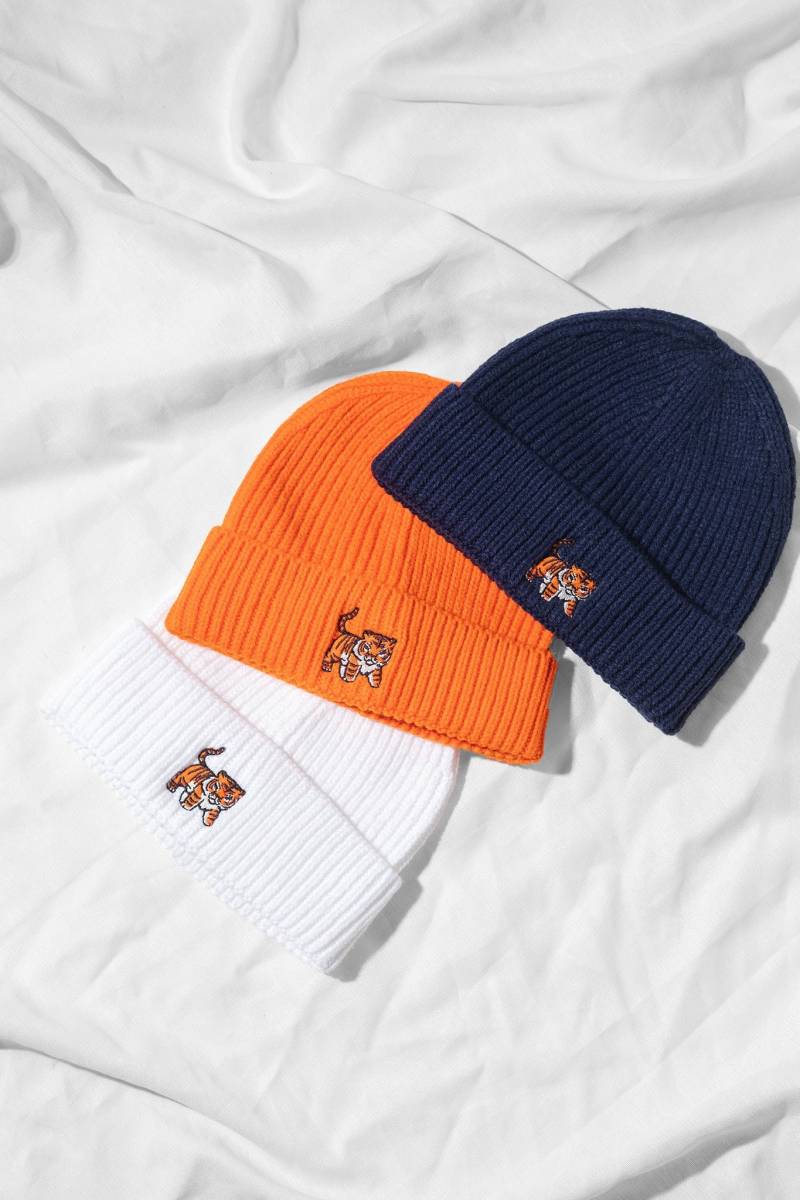 Bestickte Tiger Mütze Unisex Waffelmütze Bestickte Tiger Mütze Unisex Waffelmütze von CuzyCo