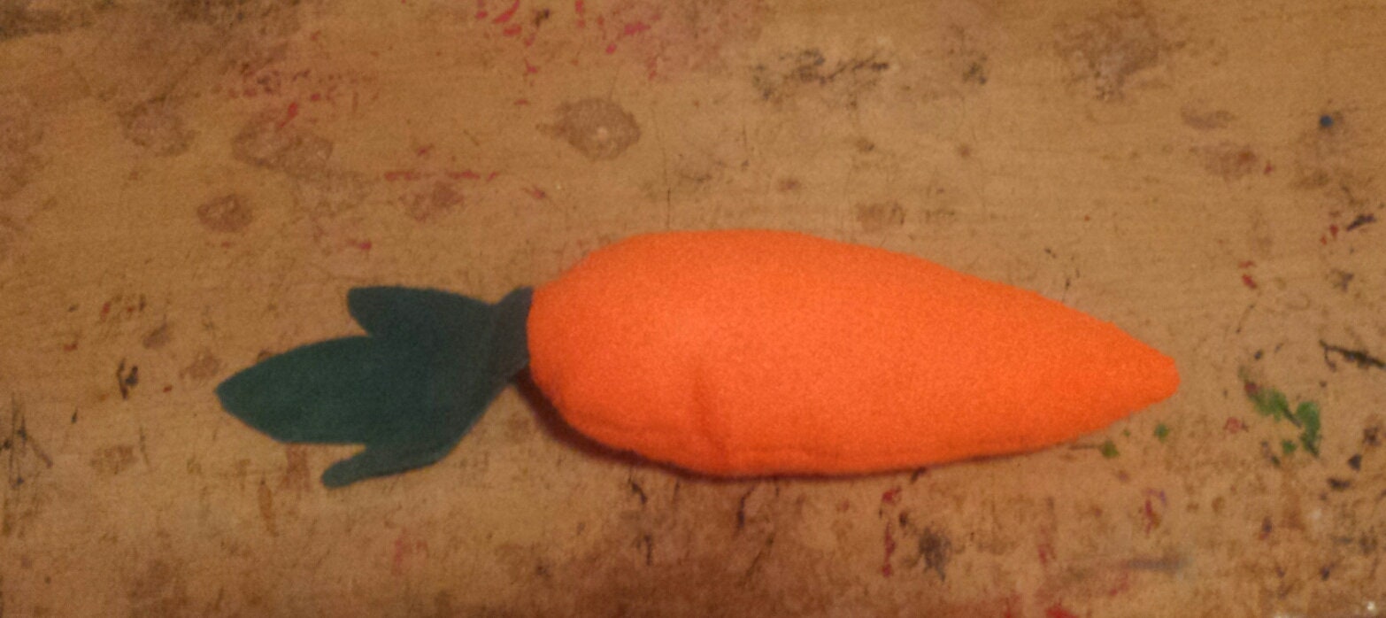Fleece Karotten Plüsch Fleece Karotten Plüsch von CyanKittyCreations